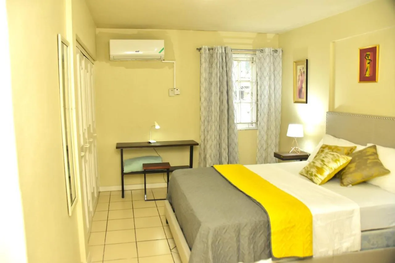 The Flat@Waterloo Daire Kingston 0*,  Jamaika